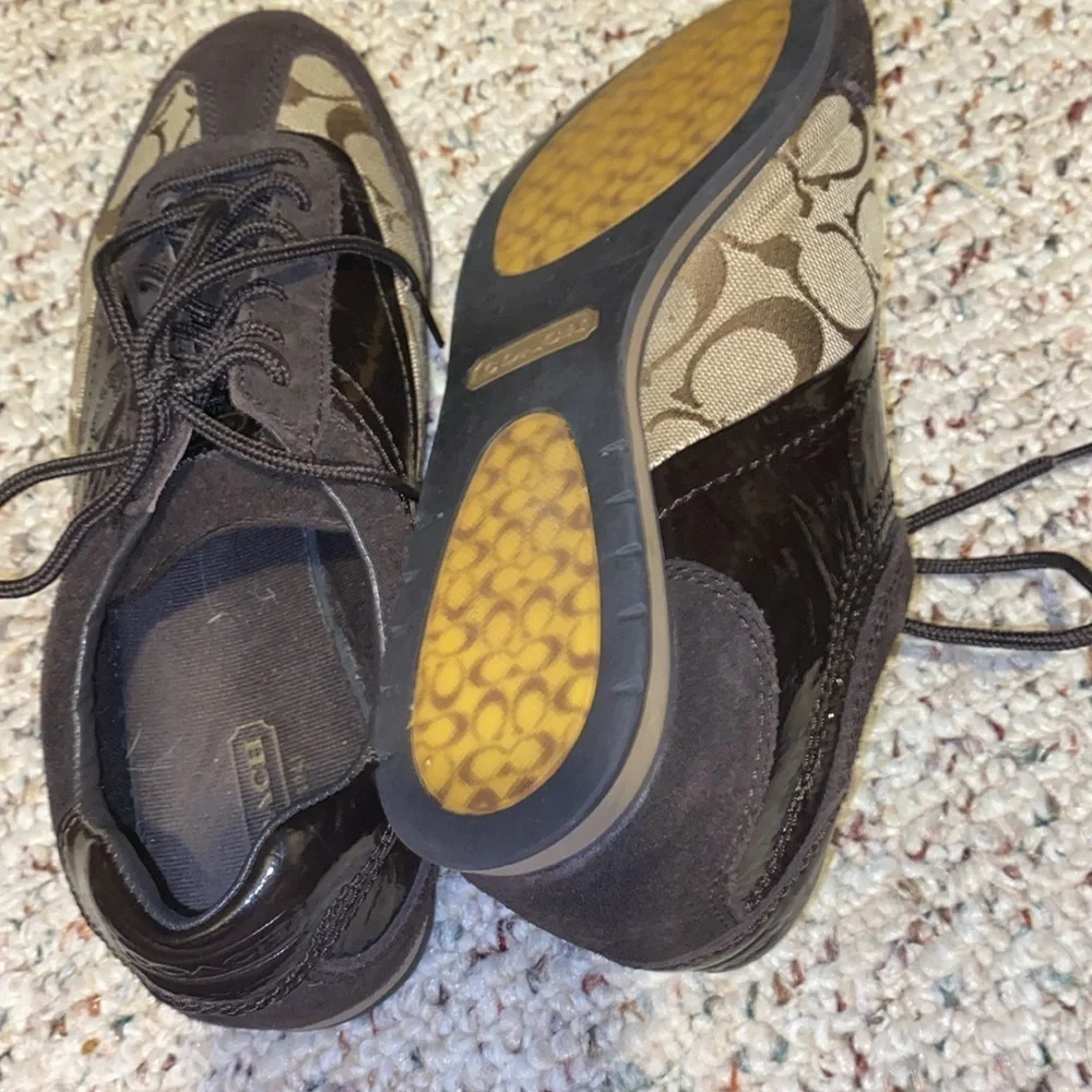 COACH Signature C Casual Sneaker sz 7 EXCELLENT